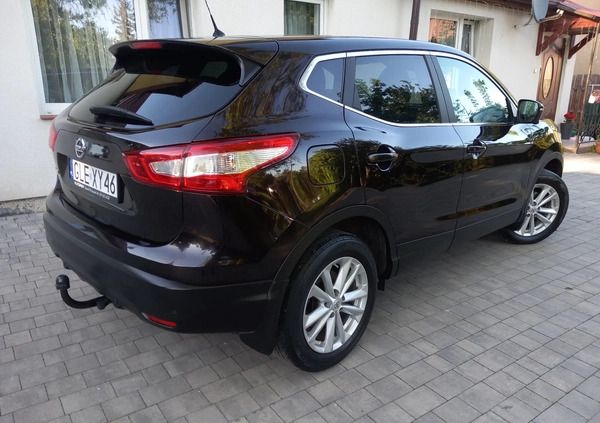 Nissan Qashqai cena 46777 przebieg: 182000, rok produkcji 2016 z Lębork małe 211